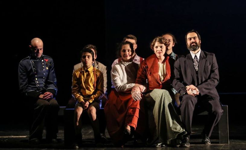 „Oraşul nostru” de Thornton Wilder „Oraşul nostru” de Thornton Wilder