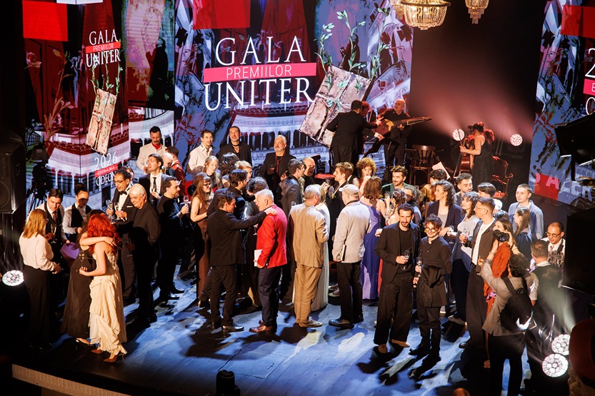 Luni seara, 25 mai, Teatrul Odeon a fost gazda celei de-a 34-a ediții a Galei Premiilor UNITER – singurul eveniment de celebrare și premiere a teatrului românesc. Ceremonia a fost transmisă în direct din Sala Majestic de la ora 20:00 pe uniter.ro, conturile de Facebook și YouTube ale UNITER, TVR 1, TVR Cultural, TVR+, tvr.ro, precum și pe undele Radio România Cultural. Evenimentul a marcat și 80 de ani de la nașterea Teatrului Odeon, una dintre cele mai statornice instituții artistice din România.