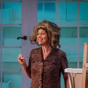 Katalin Berekméri - Casa dintre blocuri